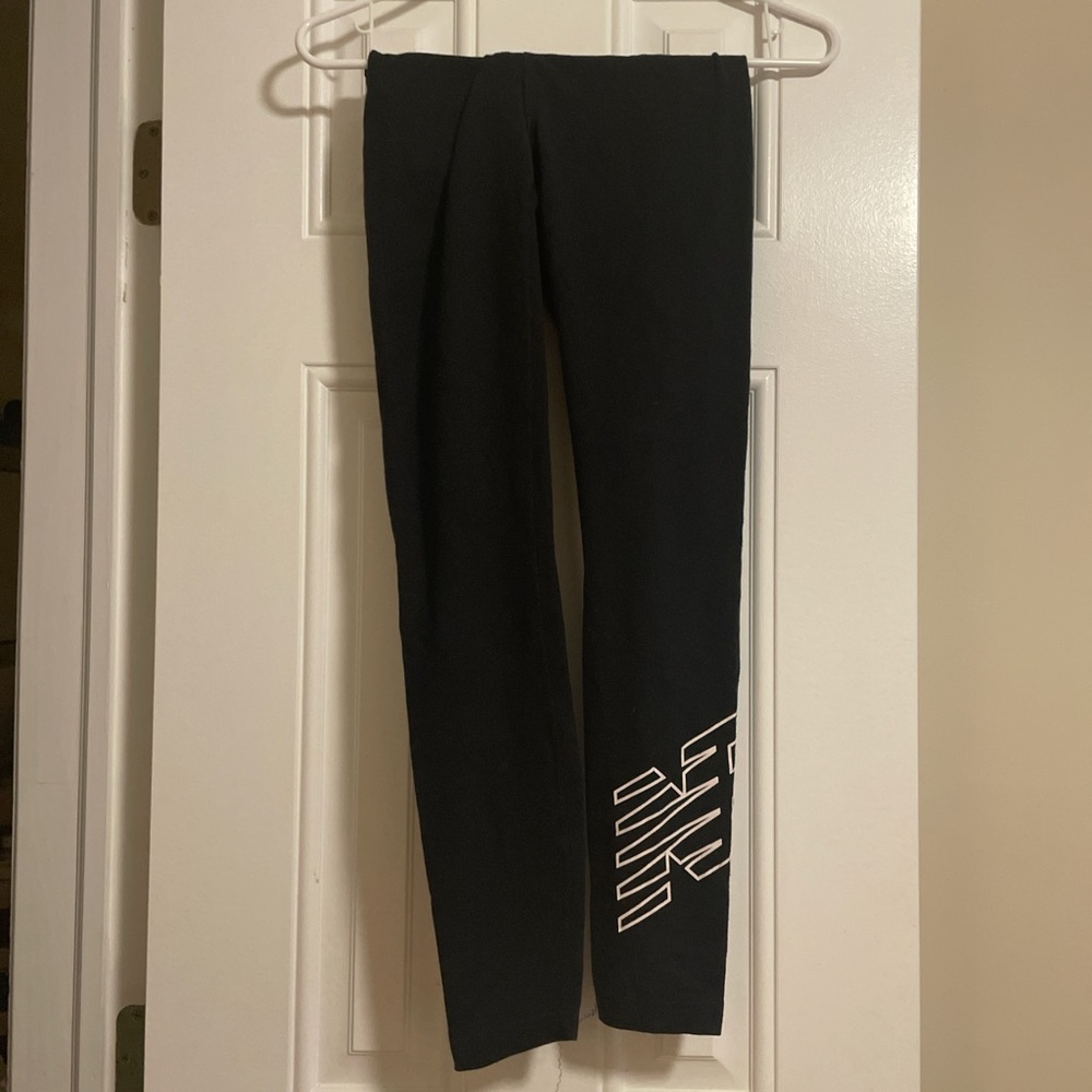 NEW BALANCE Black Leggings
